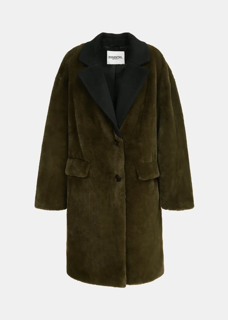 Manteau en fausse fourrure kaki à col et revers en laine noire, signé Essentiel Antwerp