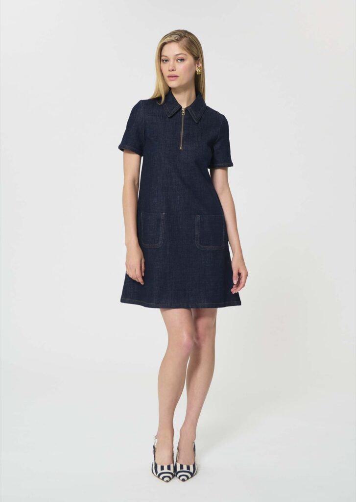 Robe courte Rubina en denim brut de Tara Jarmon, col chemise et zip doré